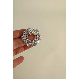 Gümüş Rengi Yusufçuk Detay Taşlı Çelenk Broş (4cm)