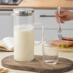 Metal Kapaklı Cam Sürahi - Şeffaf - 1500 ml