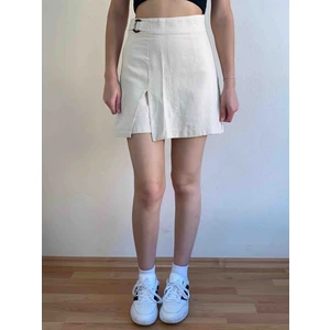 Toka Detaylı Keten Şort Etek