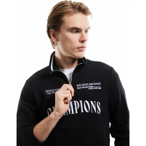 Yarım Fermuarlı Işlemeli Uzun Kollu Sweatshirt