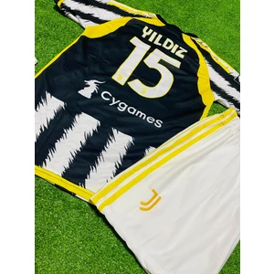 Juventuss 2023/24 Sezonu Kenan Yıldız Iç Saha Çocuk Forması 3'lü