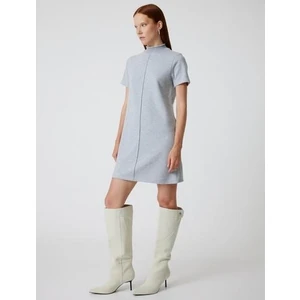 Mini Elbise Kısa Kollu Dik Yaka Slim Fit
