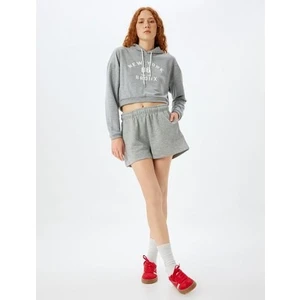 Mini Şort Cepli Üç Iplik Beli Lastikli Rahat Kalıp