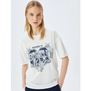 Kolej Baskılı Bisiklet Yaka Kısa Kollu Rahat Kalıp Tişört