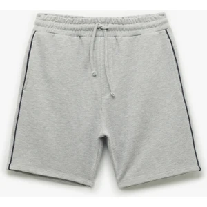 Cep Detaylı Biyeli Beli Bağcıklı Şort