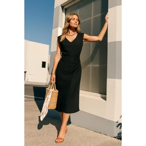 V Yaka Elbise Siyah