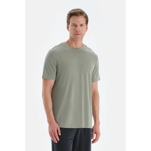 Yeşil Kısa Kollu Bisiklet Yaka Modal Tişört