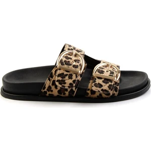 Leopar Kadın Terlik Hafif Kumaş Malzeme ile Rahat Kullanım Sunar