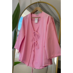 Pembe Ön Bağlamalı Kimono