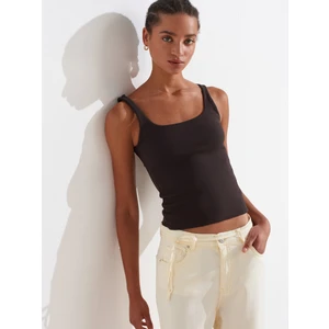 Kadın Koyu Kahve Askılı Atlet %95 Pamuk Günlük Kullanım İçin Rahat Kalıp