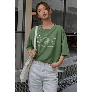 Celestial Sun Moon Kadın Açık Yeşil Oversize Celestial Sun Moon Baskılı T-Shirt - K2113