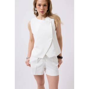 Yandan Düğmeli Dokuma Beyaz Yelek