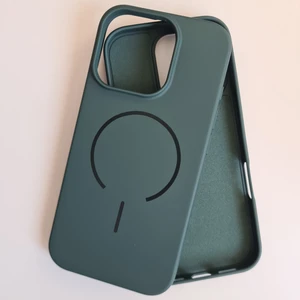 iPhone 16 Pro (6.3inc) Magsafe ile Uyumlu Yumuşak Soft Mükemmel Manyetik Esnek Lansman Silikon Kılıf