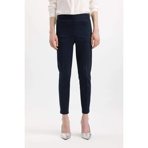 Sigaret Saten Kumaş Pantolon Basic Düz Normal Bel Beli Lastikli Düz Paça J8741AZ24SM