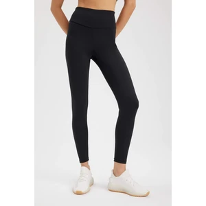 DeFactoFit Siyah Yüksek Bel İçi Yumuşak Tüylü Beli Saran Basic Sporcu Tayt W8206AZ24SP