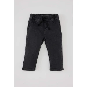Erkek Bebek Düz Paça Jean Pantolon B6733A524SP