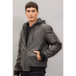 Su İtici Slim Fit Dar Kesim Çıkarılabilir Kapüşonlu Fermuarlı Cepli Suni Deri Mont N9682AZ24WN