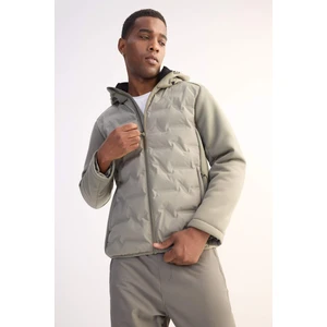 DeFactoFit Slim Fit  Dar Kesim Kapüşonlu Rüzgar Geçirmez Fermuarlı Cepli Mevsimlik Mont