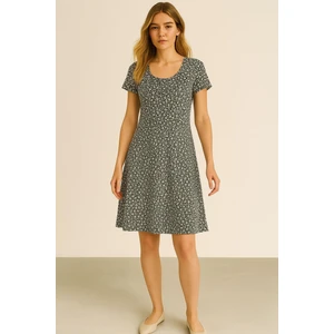 Dökümlü Rahat Kalıp Günlük Penye Kumaş Elbise