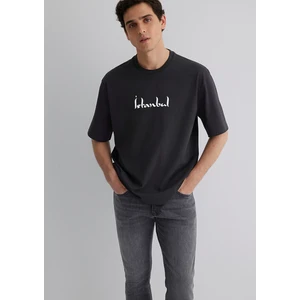 Istanbul Baskılı Siyah Tişört 0612999-900