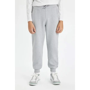 Erkek Çocuk Gri Beli Paçası Lastikli Cepli Jogger Okul Eşofman Altı R5970A624AU