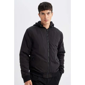 Slim Fit Dar Kesim Çıkarılabilir Kapüşonlu Fermuarlı Çift Cepli Mevsimlik Hafif Bomber Mont Ceket C5908AX24WN