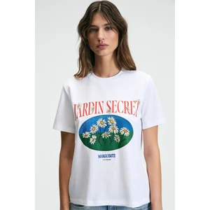 KARIVA Kadın Bisiklet Yaka Kısa Kollu Ön Baskı Detaylı Regular Fit Beyaz T-Shirt