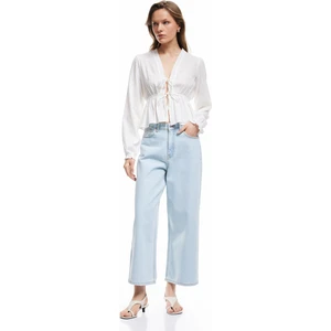 Pamuklu Düğmeli Cepli Normal Bel Crop Geniş Paça Jean Pantolon - Wide Leg Jean