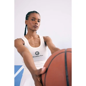 DeFactoFit NBA Brooklyn Nets Slim Fit Dar Kesim U Yaka Ribana Sporcu Atlet E2358AX25SM