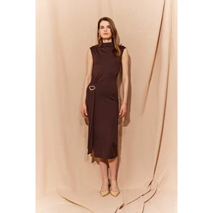 Bodycon Vücudu Saran Balıkçı Yaka Basic Düz Tokalı Kolsuz Midi Abiye Elbise E8947AX25SP