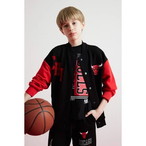 Erkek Çocuk NBA Chicago Bulls Kolej Yaka Çıtçıt Kapamalı Sırt Baskılı Bomber Hırka D9556A825SP