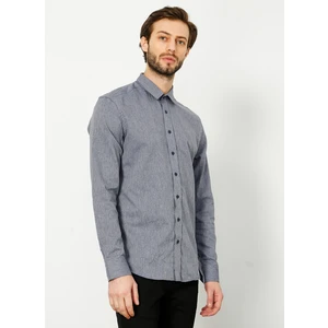 Koruyucu Maske Ile Gömlek