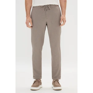 Slim Fit Dar Kesim Gofre Desenli Esnek Beli Bağlamalı Pantolon