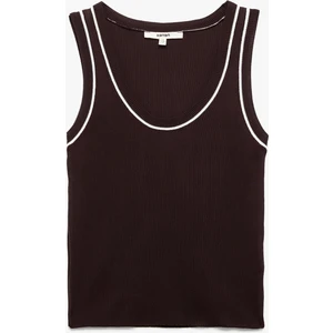 Renk Kontrastlı Kolsuz U Yaka Triko Atlet