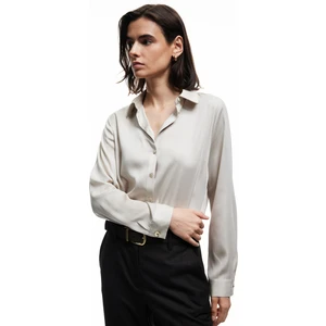 Klasik Yaka Düğmeli Uzun Kollu Saten Gömlek