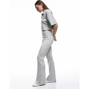 Slim Fit Paçaları Yandan Yırtmaç Detaylı Ispanyol Paça Tayt