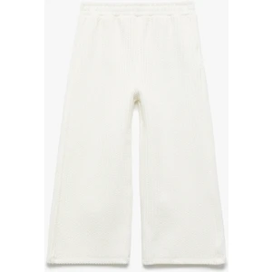 Beli Lastikli Rahat Kesim Basic Pantolon