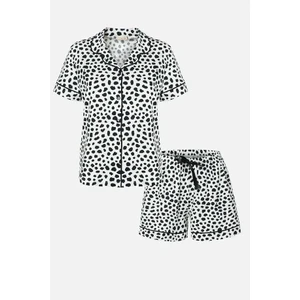 Kadın Pamuklu Dalmaçya Desenli Gömlek Yakalı Şortlu Pijama Takımı