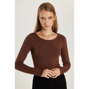 Kadın Slim Fit Dar Kesim Uzun Kollu Viskon Kahverengi Bluz