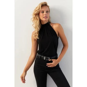 Kadın Siyah Halter Yaka Bluz LPP1273