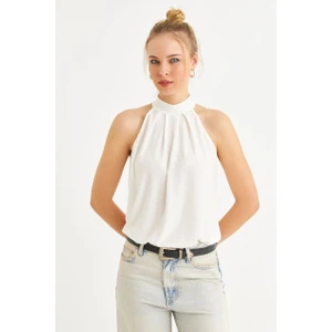 Kadın Ekru Halter Yaka Desenli Bluz LPP1273