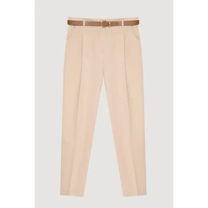 Kemer Aksesuarlı Pensli Bej Kadın Pantolon PNT00430