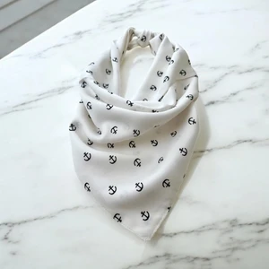 Beyaz Renk Denizci Desenli %100 Koton Bandana