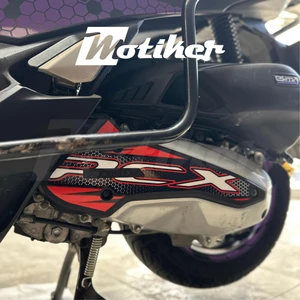 Honda Pcx Sticker Radyator Kapağı Kaplama Koruma Etiket Modeli Parçalı Desen Kırmızı