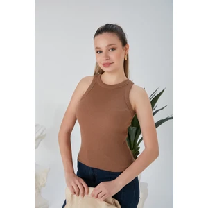 Bej Zargo Model Fitted/vücuda Oturan Geniş Biyeli Halter Yaka Fitilli Esnek Örme Crop Bluz