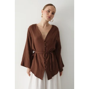 Kahverengi Çok Düğmeli Kimono