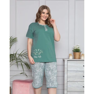 Kadın Kısa Kollu Yaka Düğmeli ve Cepli Battal Beden Kapri Pijama Takım 1752