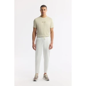 Avva Erkek Beyaz Beli Lastikli Bağcıklı Bi-Stretch Regular Fit Eşofman Altı A51Y3408