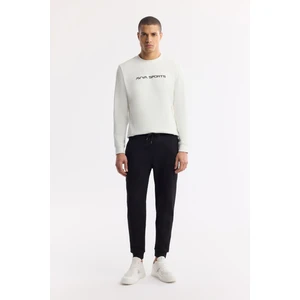 Erkek Siyah Regular Fit Esnek İnterlok Kumaş Lastikli Paça Eşofman Altı B003400