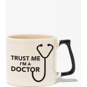 Trust Me I'm A Doctor Baskılı | Doktor Hediyelik | Siyah Kulplu Modern Seramik Kupa